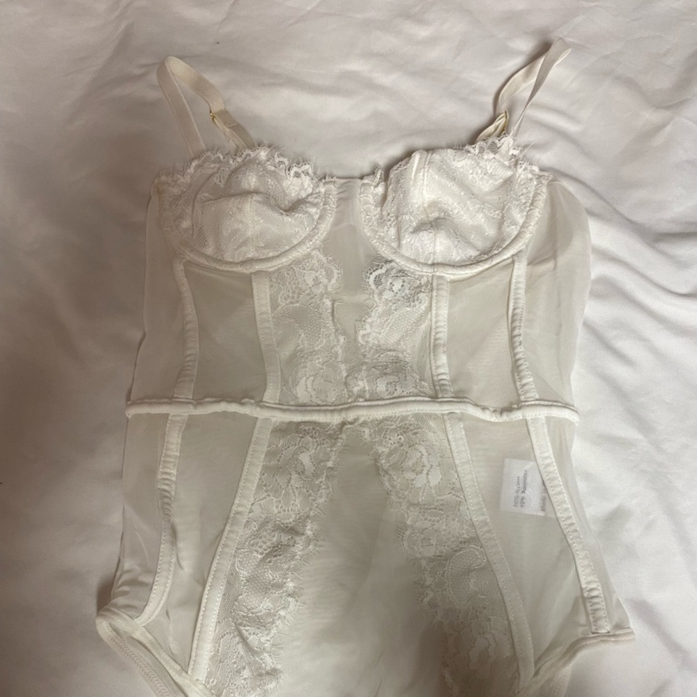 Princess Polly white lace bodysuit
